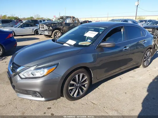 1N4AL3APXHC221520 2017 NISSAN ALTIMA - Image 2