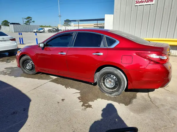 1N4AL3APXHC232548 2017 NISSAN ALTIMA - Image 2
