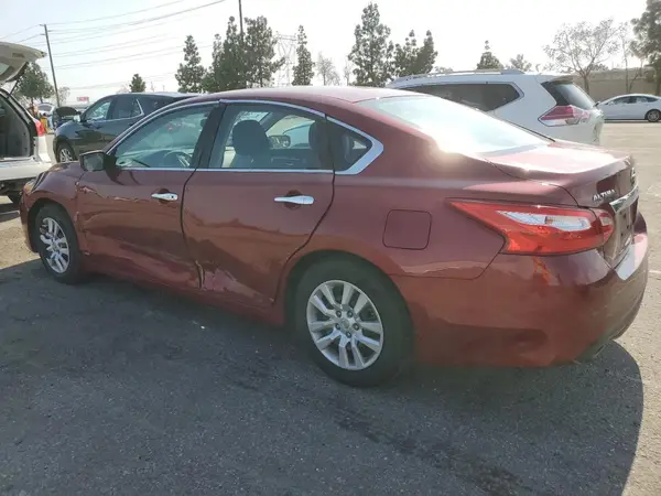 1N4AL3APXHC233246 2017 NISSAN ALTIMA - Image 2