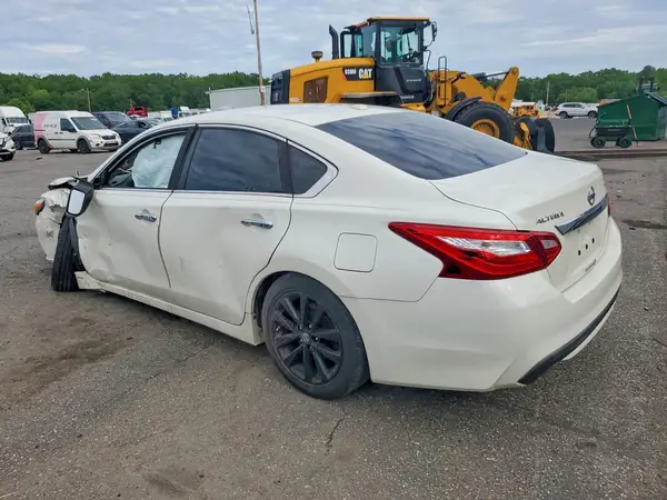1N4AL3APXHC233912 2017 NISSAN ALTIMA - Image 2