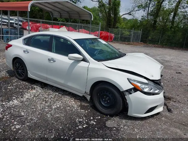 1N4AL3APXHC233988 2017 NISSAN ALTIMA - Image 1