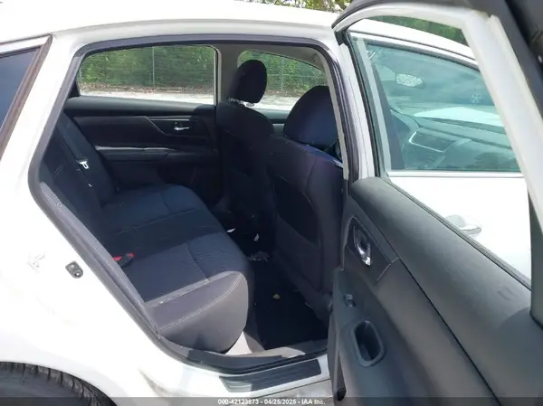 1N4AL3APXHC233988 2017 NISSAN ALTIMA - Image 8