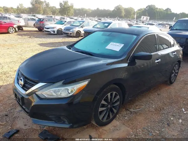 1N4AL3APXHC235496 2017 NISSAN ALTIMA - Image 2