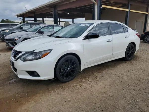 1N4AL3APXHC237068 2017 NISSAN ALTIMA - Image 1