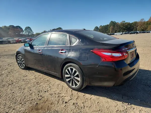 1N4AL3APXHC238186 2017 NISSAN ALTIMA - Image 2