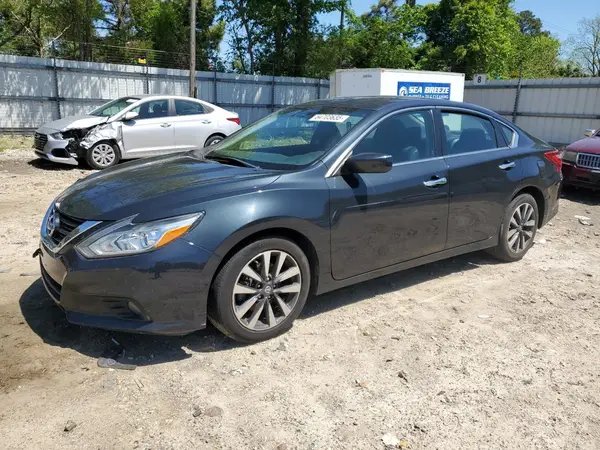 1N4AL3APXHC239628 2017 NISSAN ALTIMA - Image 1