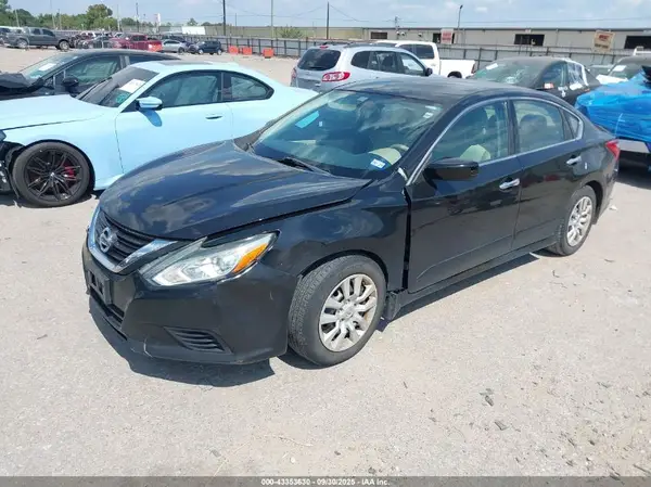 1N4AL3APXHC241413 2017 NISSAN ALTIMA - Image 2
