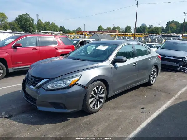 1N4AL3APXHC242738 2017 NISSAN ALTIMA - Image 2