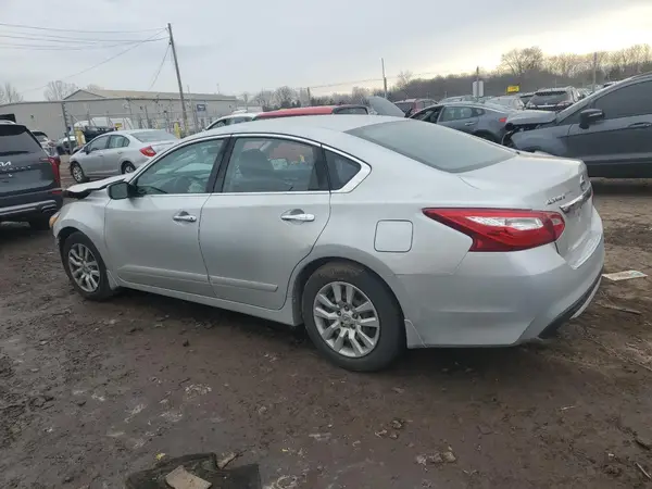 1N4AL3APXHC245770 2017 NISSAN ALTIMA - Image 2