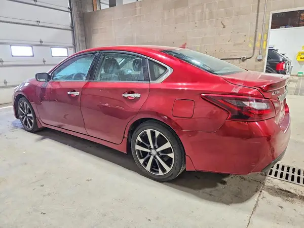 1N4AL3APXHC249883 2017 NISSAN ALTIMA - Image 2