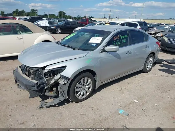1N4AL3APXHC250239 2017 NISSAN ALTIMA - Image 2