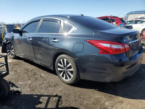 1N4AL3APXHC250399 2017 NISSAN ALTIMA - Image 2