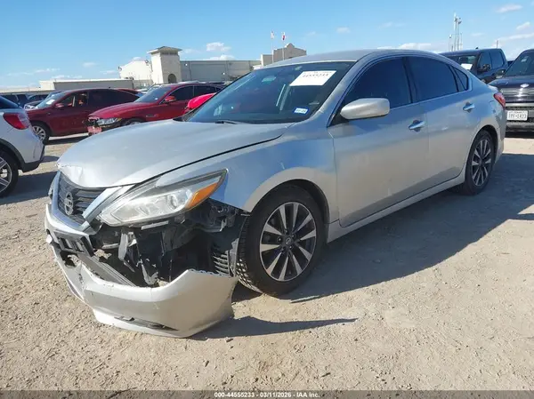 1N4AL3APXHC251472 2017 NISSAN ALTIMA - Image 2