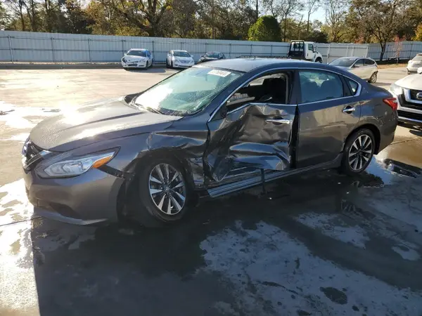 1N4AL3APXHC253254 2017 NISSAN ALTIMA - Image 1