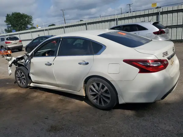 1N4AL3APXHC253402 2017 NISSAN ALTIMA - Image 2