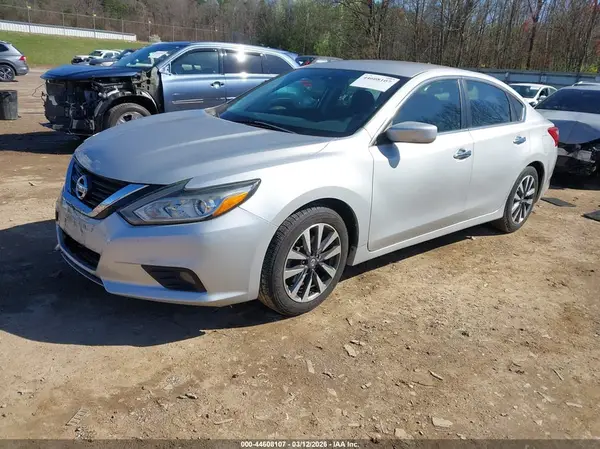 1N4AL3APXHC253755 2017 NISSAN ALTIMA - Image 2