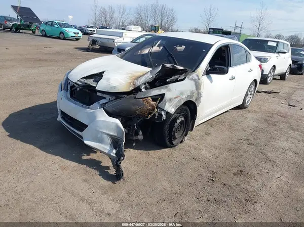 1N4AL3APXHC255165 2017 NISSAN ALTIMA - Image 2