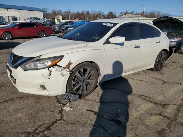 1N4AL3APXHC257109 2017 NISSAN ALTIMA - Image 1
