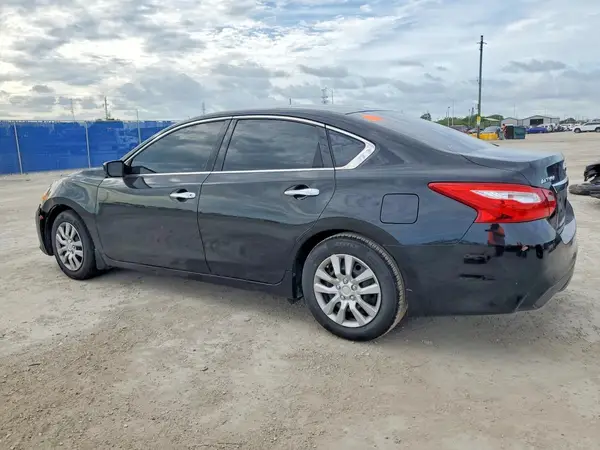 1N4AL3APXHC257563 2017 NISSAN ALTIMA - Image 2