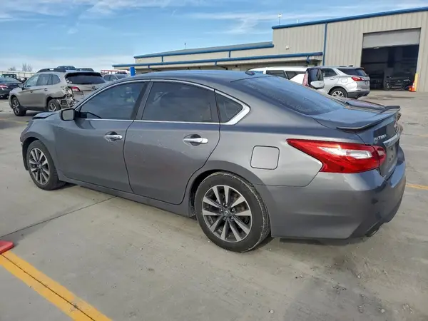 1N4AL3APXHC259605 2017 NISSAN ALTIMA - Image 2