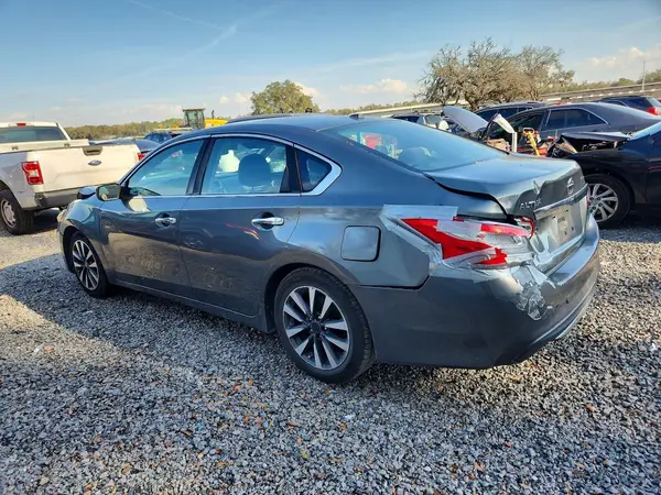 1N4AL3APXHC261970 2017 NISSAN ALTIMA - Image 2