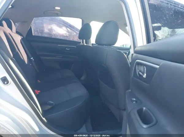 1N4AL3APXHC262424 2017 NISSAN ALTIMA - Image 8