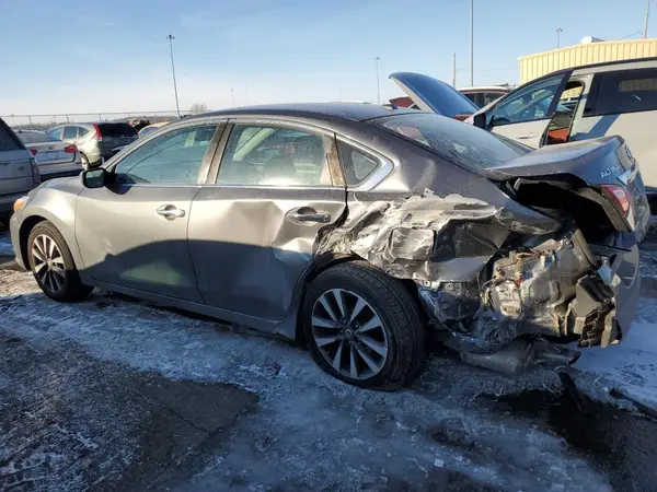 1N4AL3APXHC263265 2017 NISSAN ALTIMA - Image 2