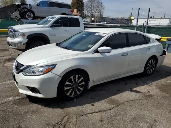 1N4AL3APXHC264612 2017 NISSAN ALTIMA - Image 1