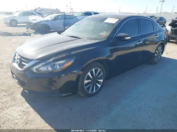 1N4AL3APXHC266280 2017 NISSAN ALTIMA - Image 2