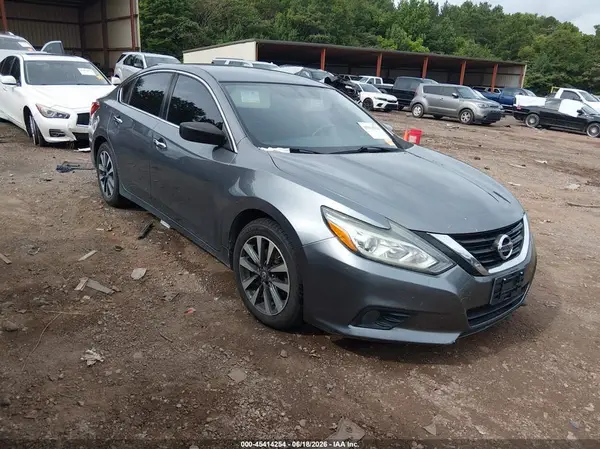 1N4AL3APXHC271074 2017 NISSAN ALTIMA - Image 1