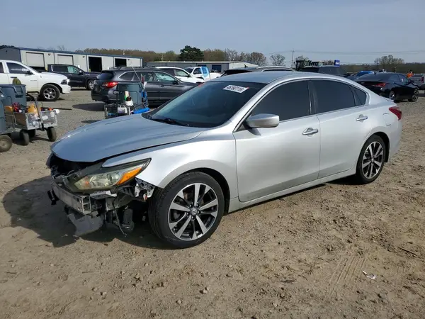 1N4AL3APXHC273973 2017 NISSAN ALTIMA - Image 1