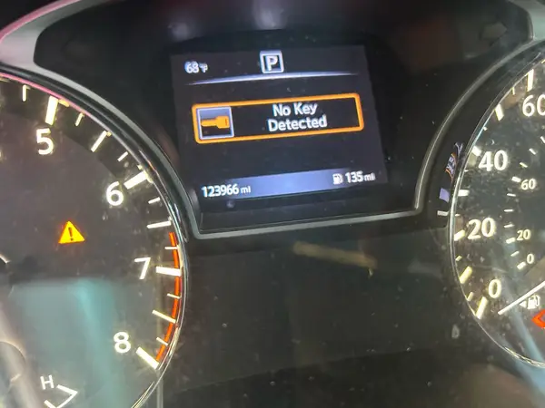 1N4AL3APXHC275786 2017 NISSAN ALTIMA - Image 8
