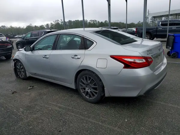 1N4AL3APXHC276923 2017 NISSAN ALTIMA - Image 2
