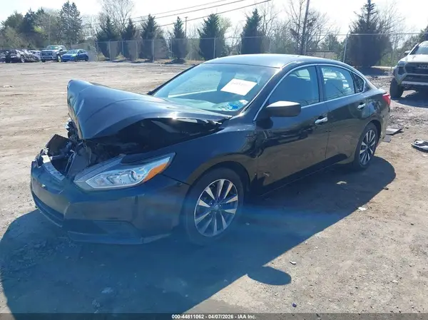 1N4AL3APXHC277439 2017 NISSAN ALTIMA - Image 2