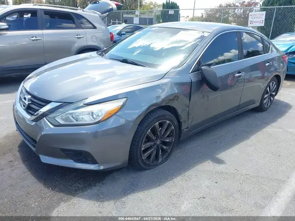 1N4AL3APXHC281507 2017 NISSAN ALTIMA - Image 2