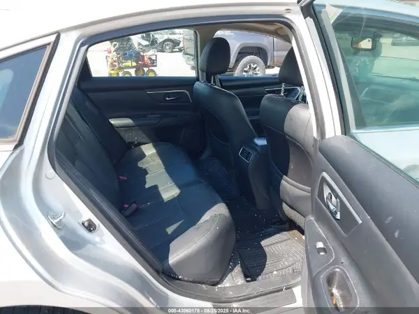 1N4AL3APXHC283483 2017 NISSAN ALTIMA - Image 8