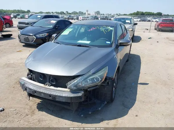 1N4AL3APXHC284195 2017 NISSAN ALTIMA - Image 2