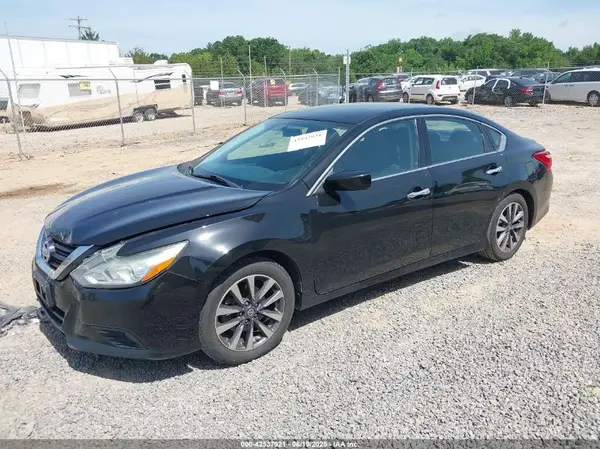 1N4AL3APXHC286383 2017 NISSAN ALTIMA - Image 2