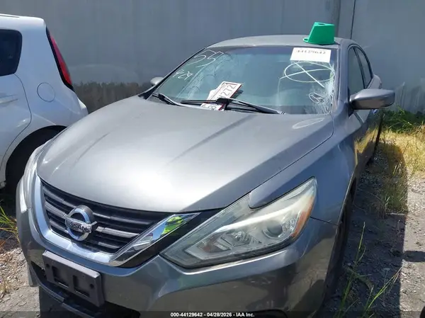 1N4AL3APXHC287940 2017 NISSAN ALTIMA - Image 2