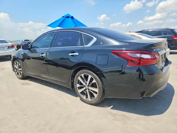 1N4AL3APXHC288943 2017 NISSAN ALTIMA - Image 2