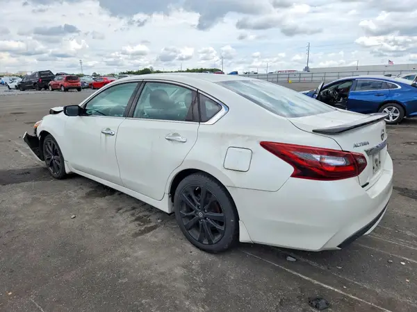 1N4AL3APXHC289297 2017 NISSAN ALTIMA - Image 2