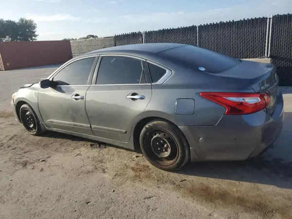 1N4AL3APXHC473297 2017 NISSAN ALTIMA - Image 2