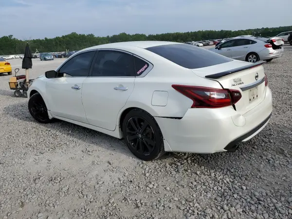 1N4AL3APXHC475163 2017 NISSAN ALTIMA - Image 2