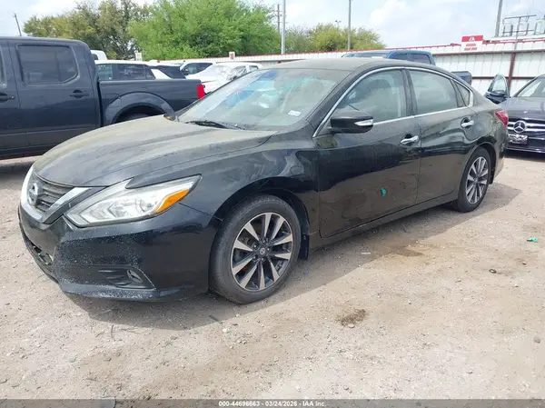 1N4AL3APXHC476894 2017 NISSAN ALTIMA - Image 2