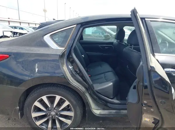1N4AL3APXHC476894 2017 NISSAN ALTIMA - Image 8