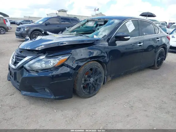 1N4AL3APXHC478435 2017 NISSAN ALTIMA - Image 2