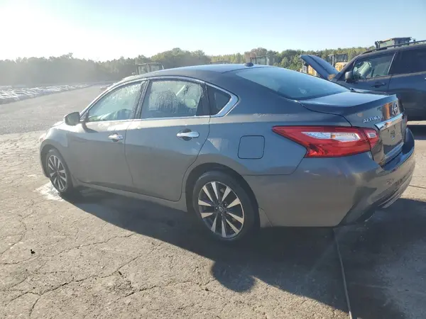 1N4AL3APXHC479679 2017 NISSAN ALTIMA - Image 2