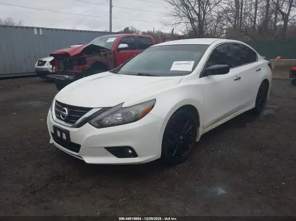 1N4AL3APXHC482761 2017 NISSAN ALTIMA - Image 2