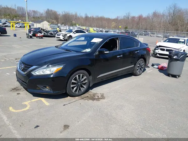 1N4AL3APXHC483182 2017 NISSAN ALTIMA - Image 2