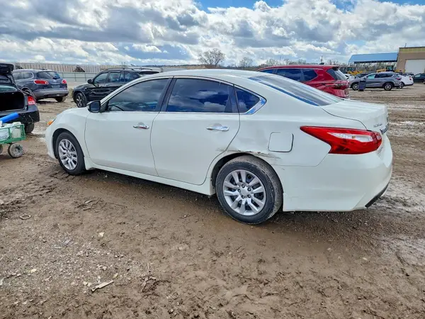 1N4AL3APXHC483571 2017 NISSAN ALTIMA - Image 2